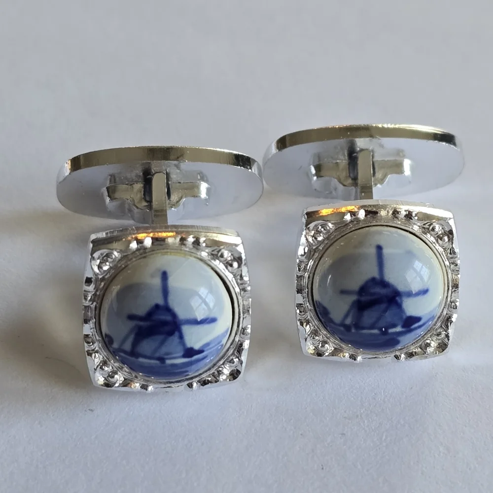 Vintage cufflinks Delft windmill silver tone Dutch blue white cuff links